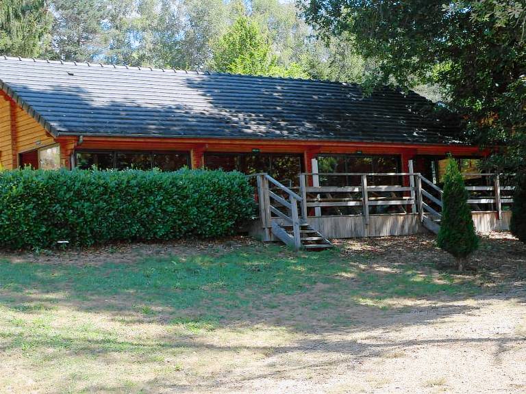 House with patio & heated pool | Pets are welcome — photo 4