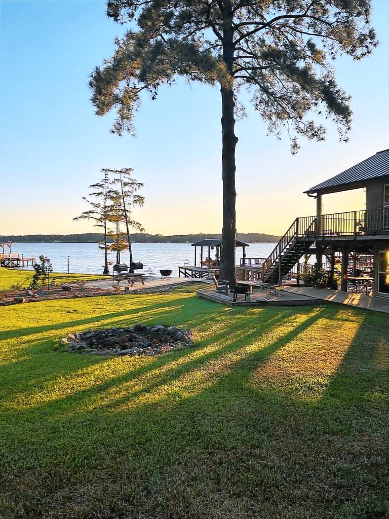 Cabin Farmerville
