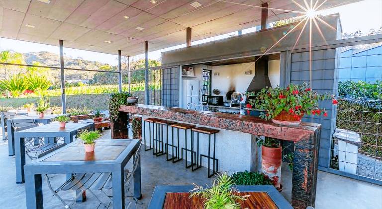 Latitude Lodge — photo 2