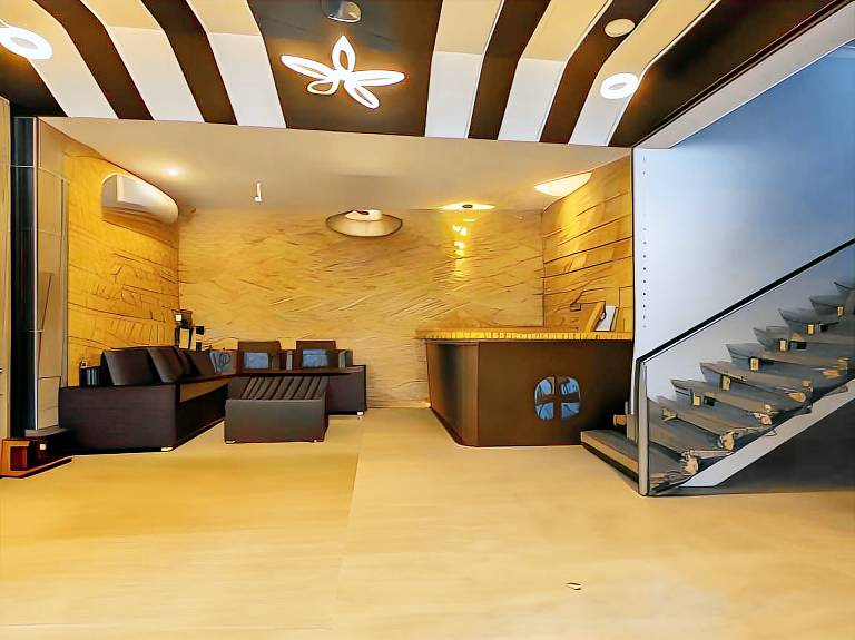 LA Riviera Suites — photo 3
