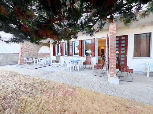 App4rent Villa Zanetti Family apartments, sea view, private beach, parking, wifi — photo 4