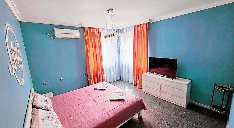 Holiday apartment with patio — photo 2