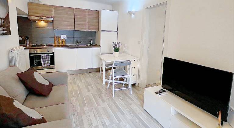 Rental apartment | Beach nearby | Pets allowed in Genoa