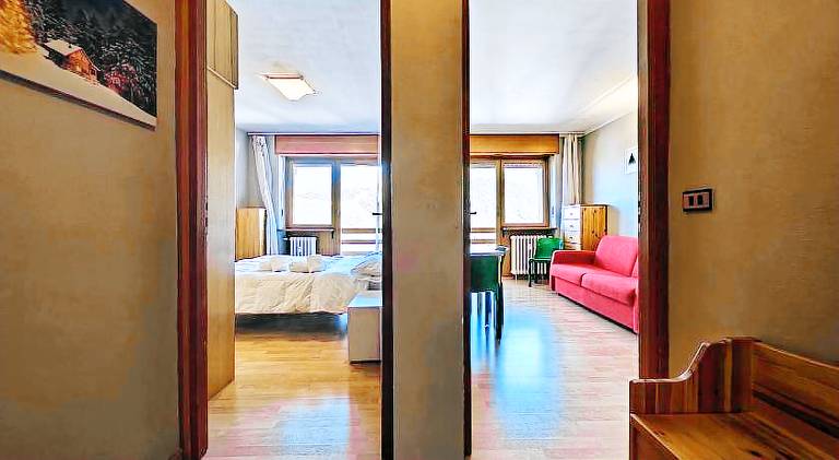 Apartment with 1 room for 4 persons — photo 2