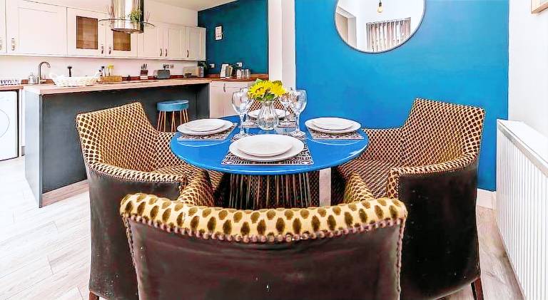 Vacation home with 1 room for 5 persons in Doncaster