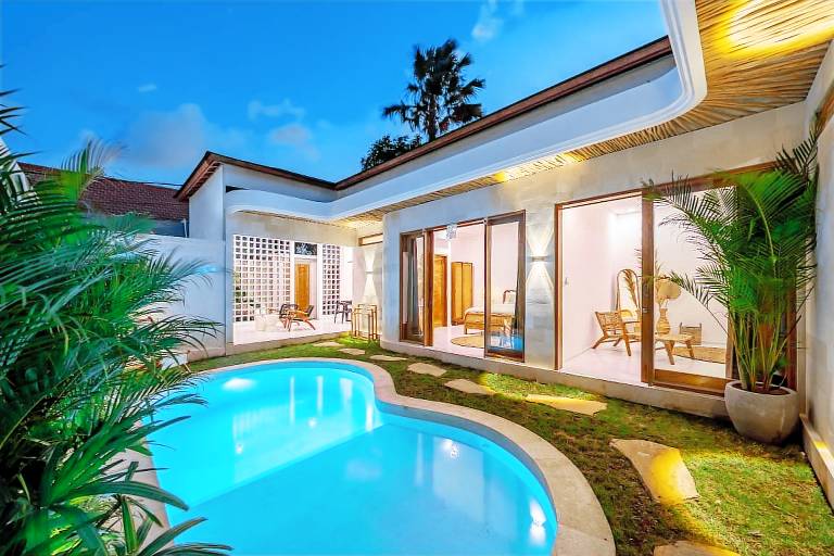 Vila  Canggu