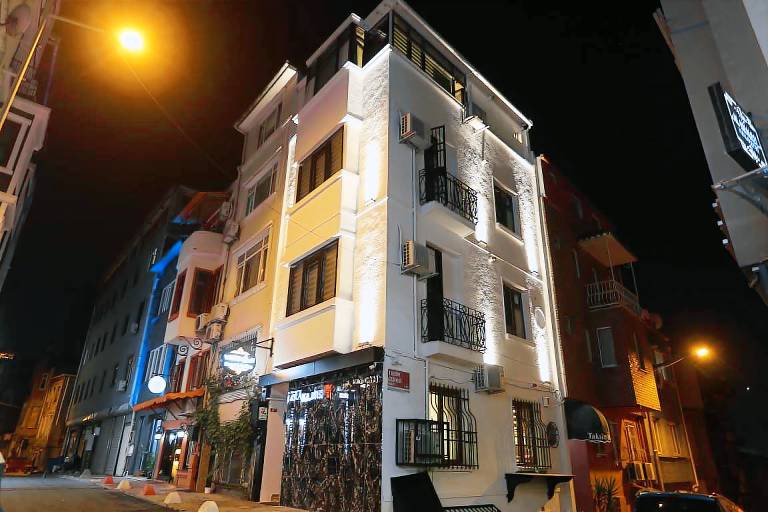 Child-friendly serviced apartment with terrace | Near Taksim Square | Pets allowed — photo 3