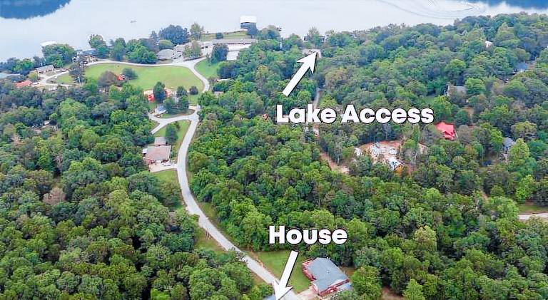 House with 4 rooms for 22 persons in Springdale, AR