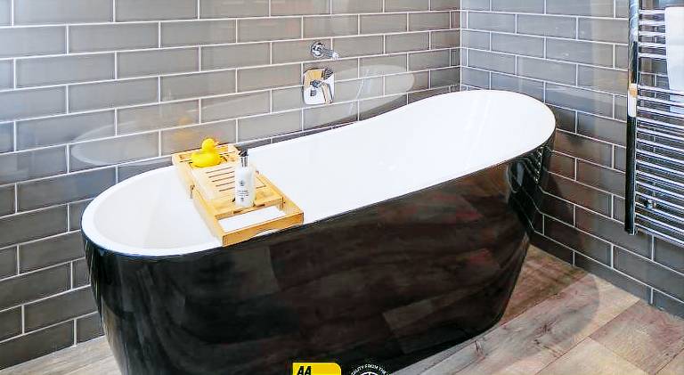 The Tudor House Hotel, Tewkesbury, Gloucestershire - The Coaching Inn Group — photo 5