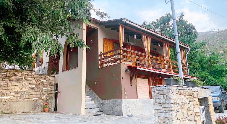 House with garden & terrace | Good for workation | Dogs allowed in Thasos