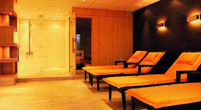 Holiday apartment with pool, garden & sauna | Dogs allowed — photo 4