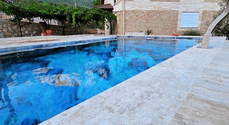 Villa with private pool, yard & terrace | Pets are welcome — photo 5