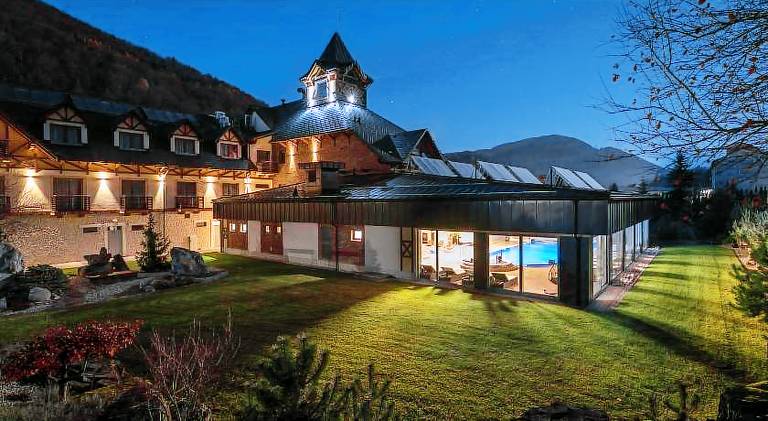 Village Resort Hanuliak