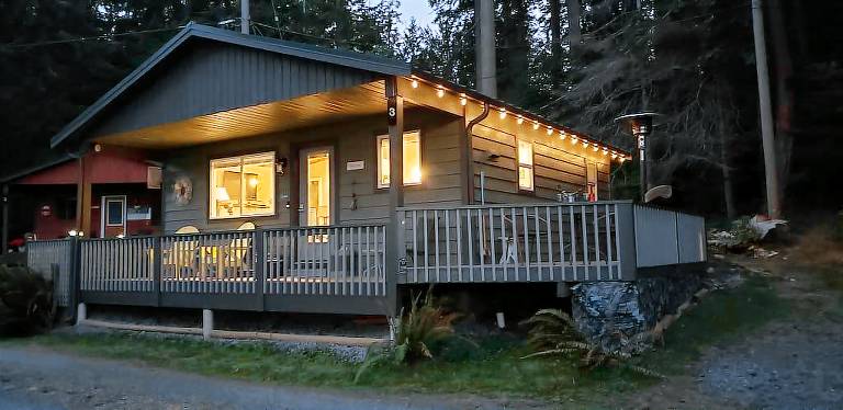 Cottage Hornby Island
