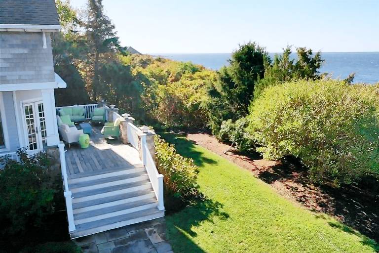 House  Old Silver Beach