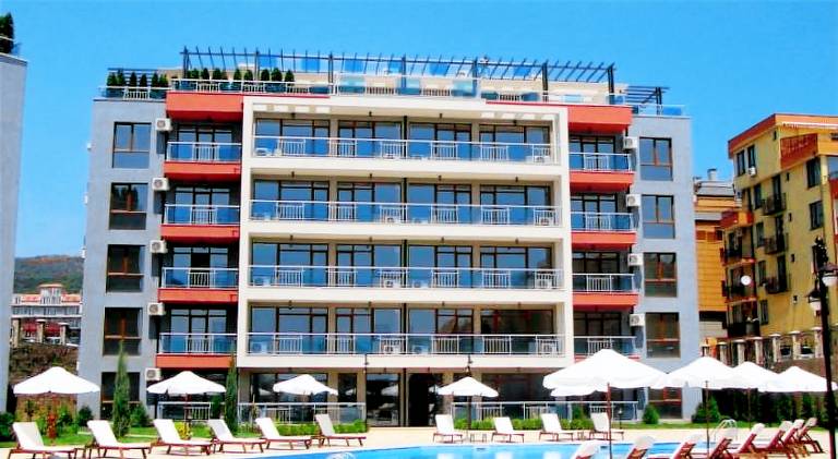Nice holiday apartment with pool & patio | Beach nearby | Dogs allowed — photo 3