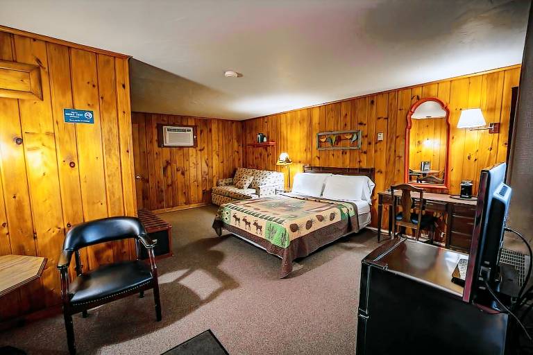Motel  Hayward