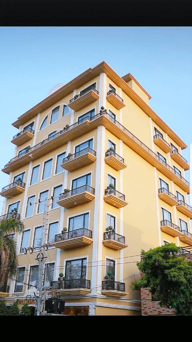 The Oasis Hotel & Suites