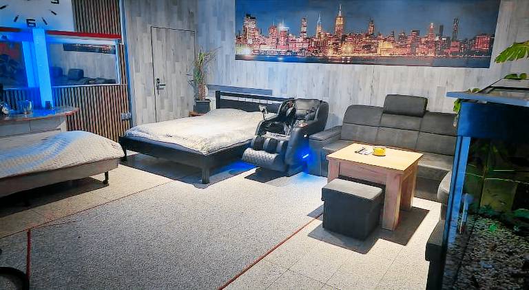 Villa Vip - pokoje, sniadanie, Apartament kinowy, Masaz — photo 2