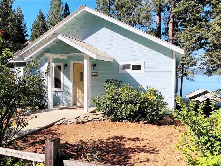 House Lake Almanor