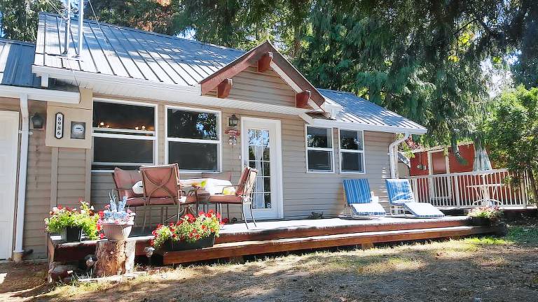 Cottage  Sicamous
