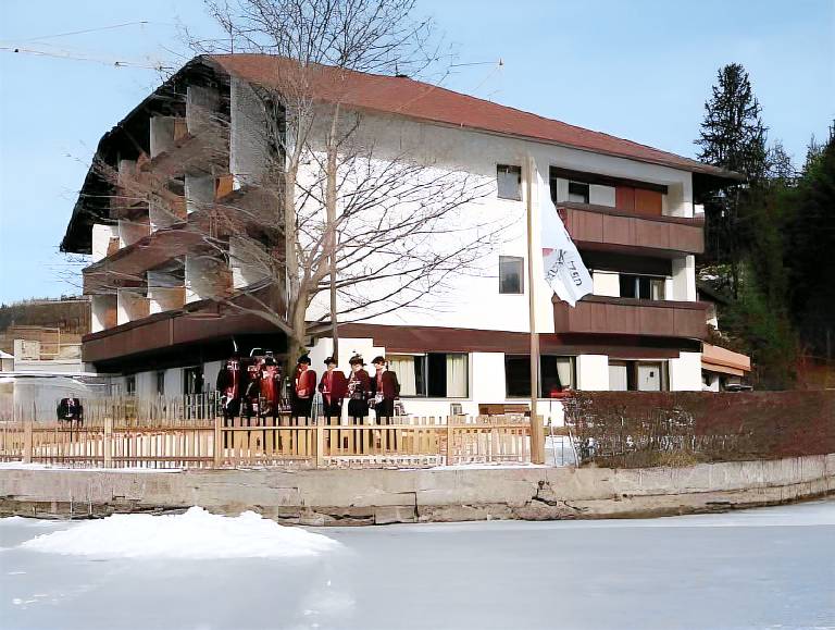 Hotel Am Wolfgrubenersee in Renon