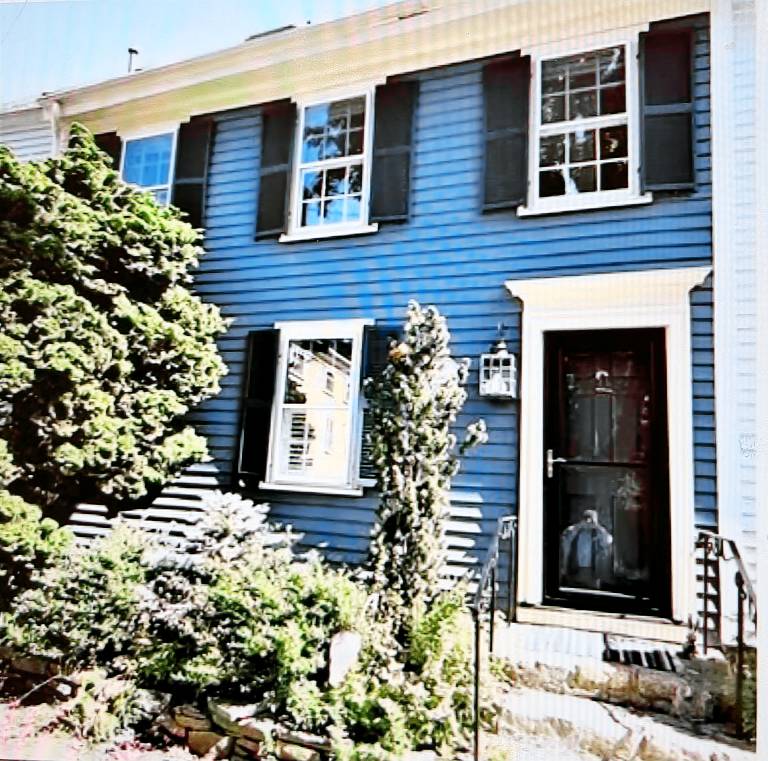 House  Marblehead