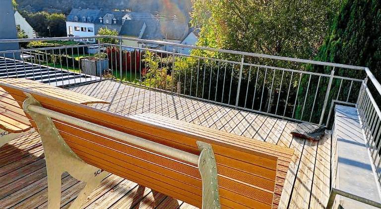 House with sauna & yard | Pets are welcome — photo 4