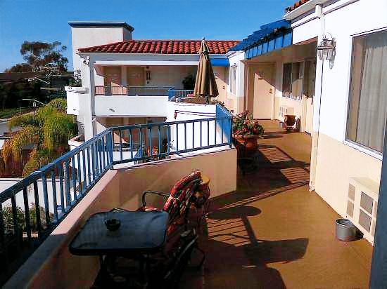 The Surfbreak Hotel — photo 3