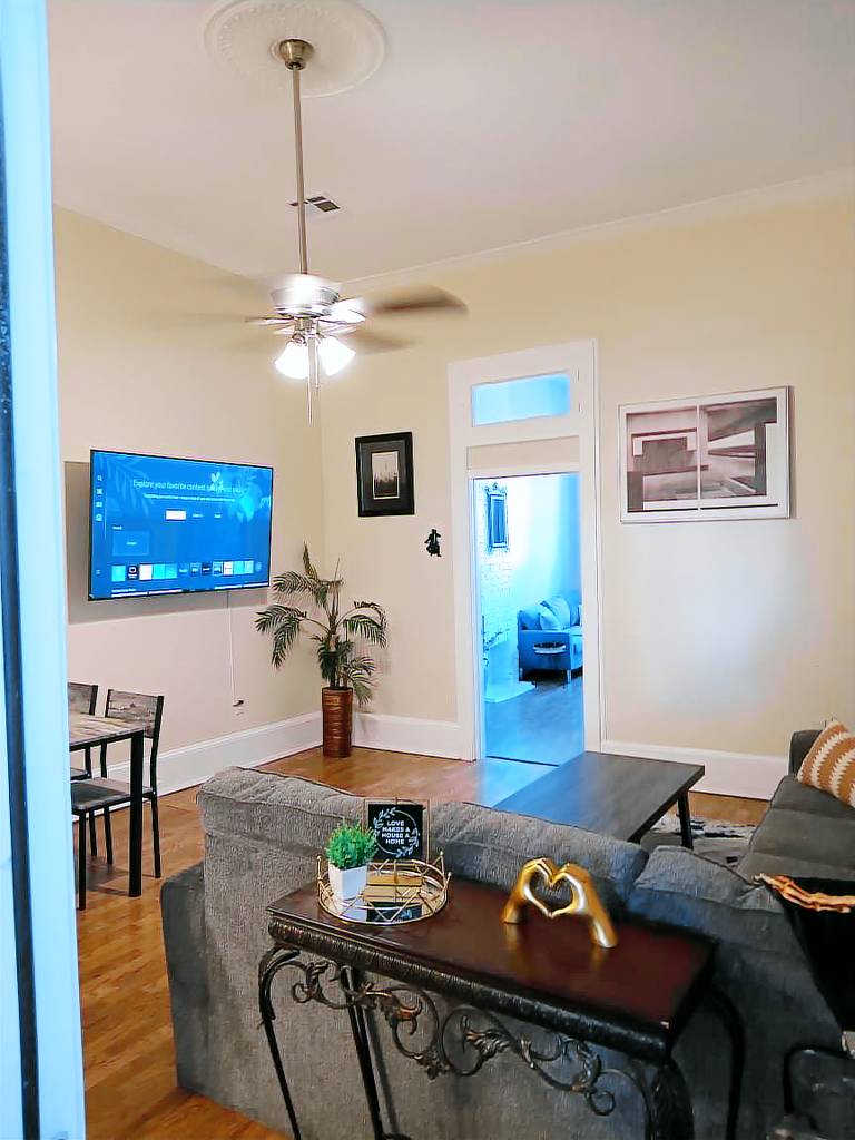 Condo Irish Channel