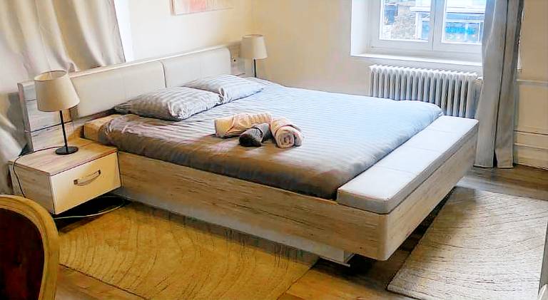 70 m&sup2; Apartment mit Hotelservice