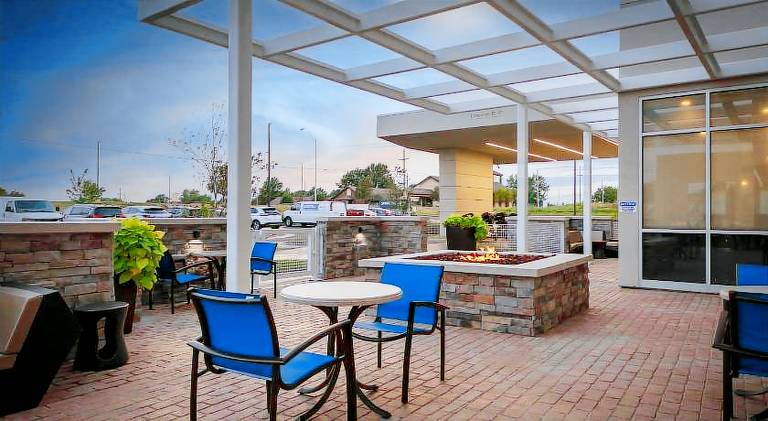 SpringHill Suites Kansas City Airport