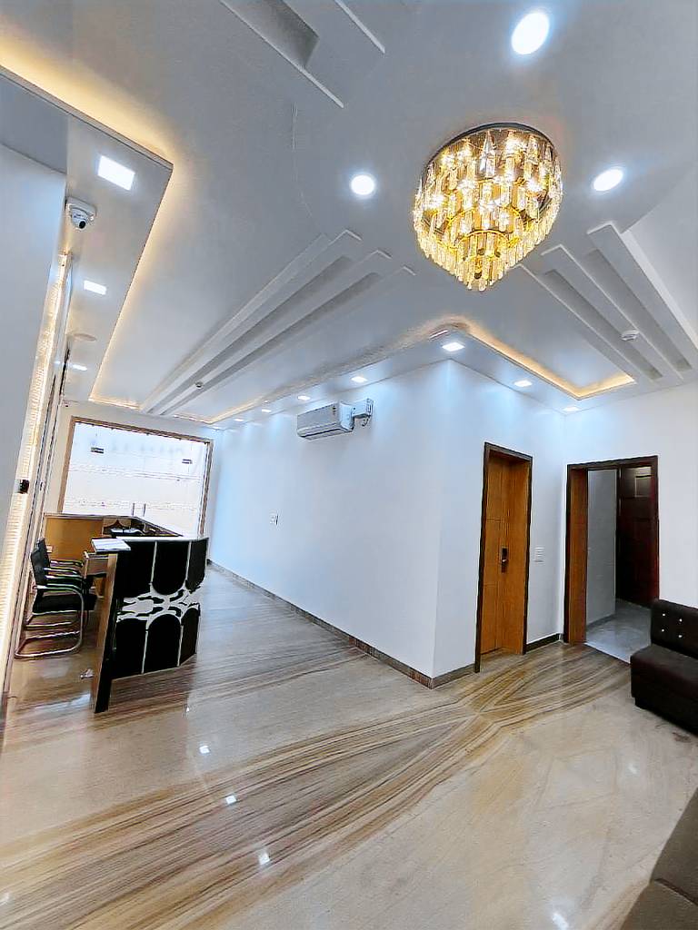Hotel Shri Radha Orchid Barsana — photo 5