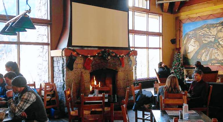 Howe Sound Inn & Brewing Company — photo 5