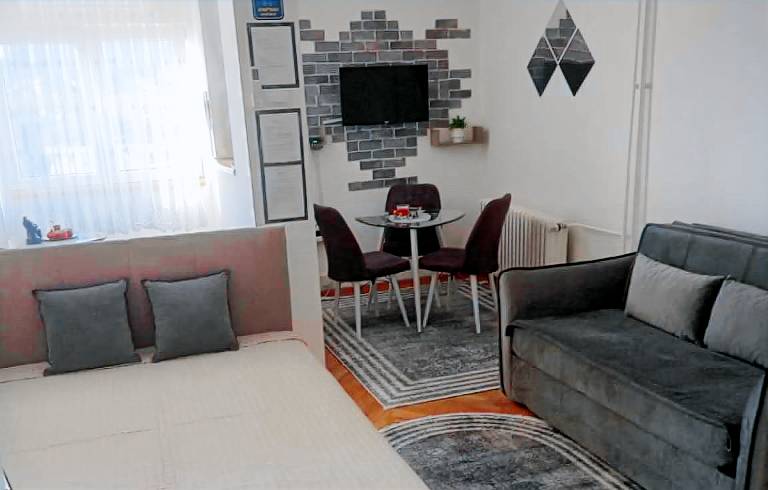 Apartamento studio Novi Pazar