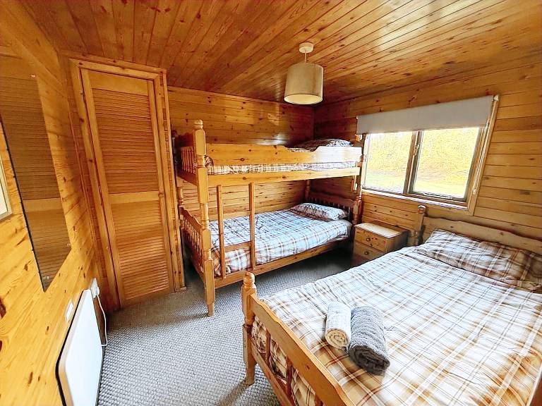Child-friendly pleasant cottage with yard | Pets are welcome — photo 3