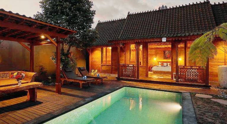 Villa with pool | Pets allowed — photo 2