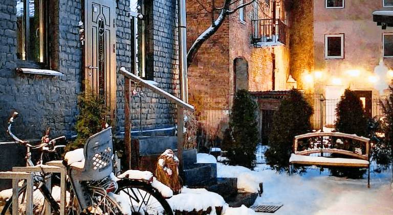 Rental apartment with yard | Pet-friendly — photo 3