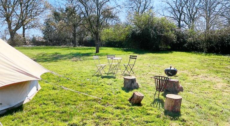 Tente glamping "bluebird" a la Ferme de la Cheveche — photo 3
