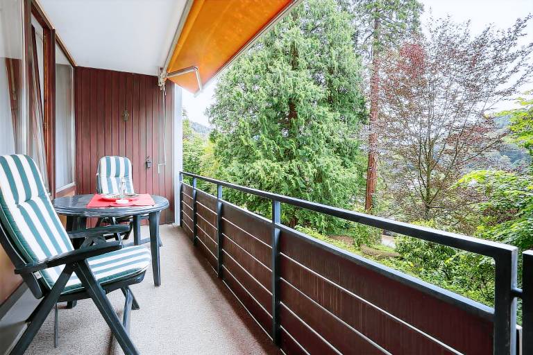 Wonderful holiday apartment with fast internet, garden & pool | Mountain view | Pets are welcome — photo 2