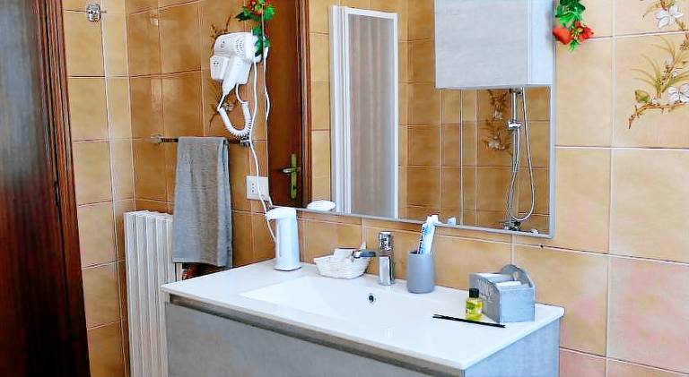 House with 3 rooms for 6 persons — photo 2