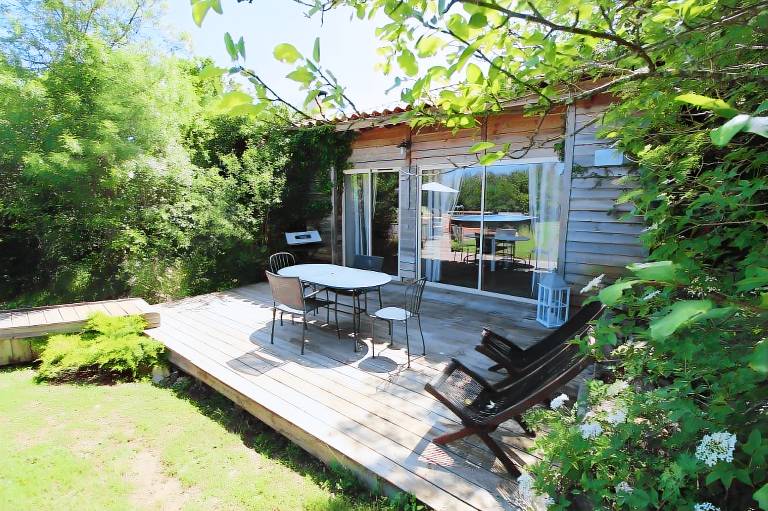 House with garden, grill & terrace | Garden view — photo 4