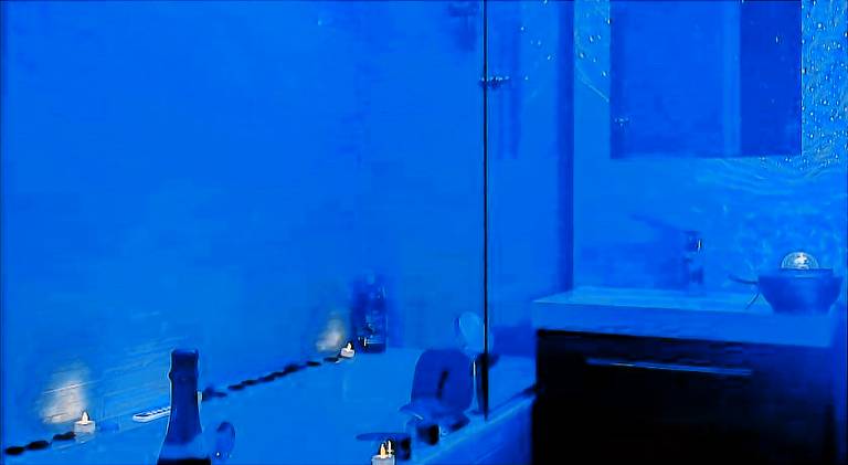Holiday apartment with hot tub in Annecy