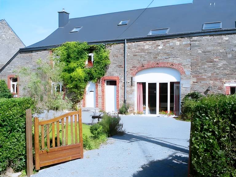 Bed & Breakfast  Gedinne