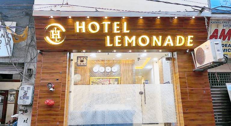 Lemonade HOTEL — photo 3