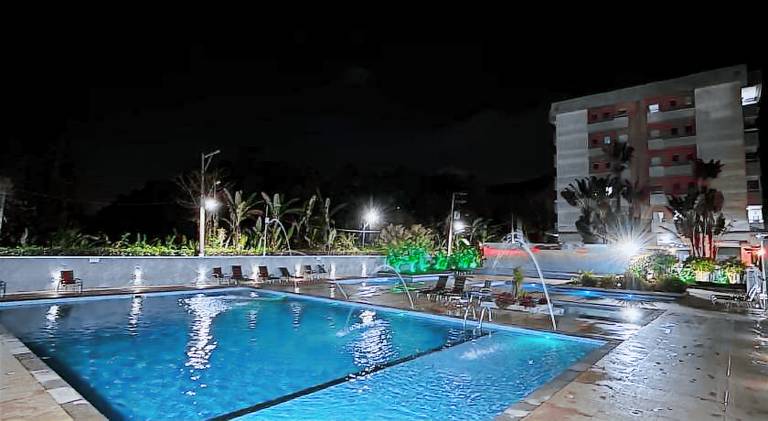 Holiday apartment with pool in Ubatuba