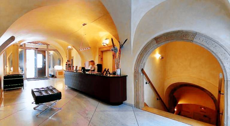 Family-friendly apartment with sauna | Next to Bratislava Castle | Suitable for remote work | Pets are welcome — photo 4