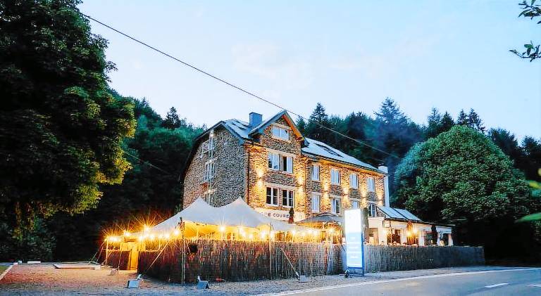 Cafe Coureur Houffalize in Houffalize