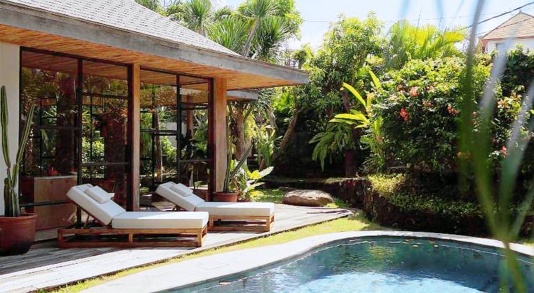 OLA HOUSE Uluwatu Bespoke 2 BR with Salt Water Pool 10 minutes to Best Beaches — photo 4