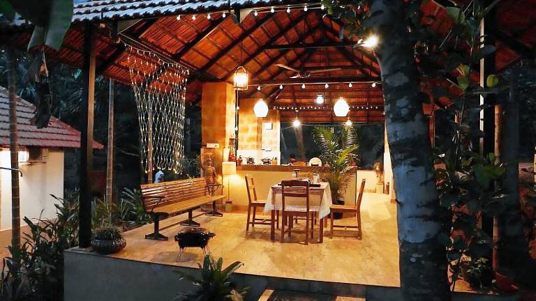 Boutique Farmstay with AC, WiFi & outdoor kitchen! — photo 3